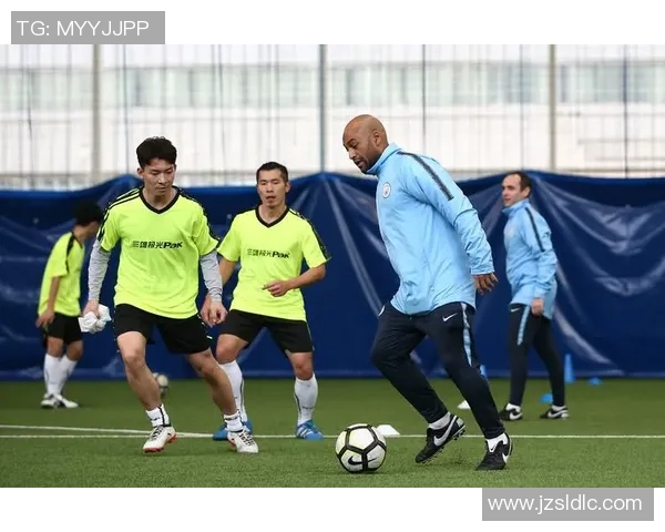 李世豪：从青涩少年到足球明星的成长之路与辉煌成就